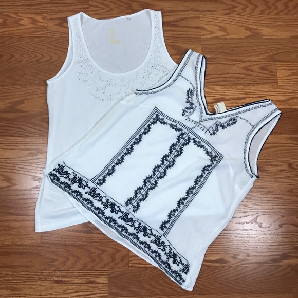 Tommy Bahama Tops - Japna/Tommy Bahama Women’s 2 Shirts Set White Blue